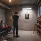 Ηλεκτρονικό σετ βελών για βελάκια με οθόνη LED με ηχητικά εφέ αυτόματης βαθμολογίας 6 βελάκια 24 κεφαλές βελών 27 παιχνίδια και 243 επιλογές χτυπήματος για 16 παίκτες 44 x 51,5 x 3,2 cm