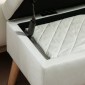 Επενδυμένος πάγκος με αποθηκευτικό χώρο, υφασμάτινο κάλυμμα με βελούδινη εμφάνιση, ξύλινα πόδια, για σαλόνι, κρεβατοκάμαρα, διάδρομο, 80 x 35 x 42 cm, λευκό