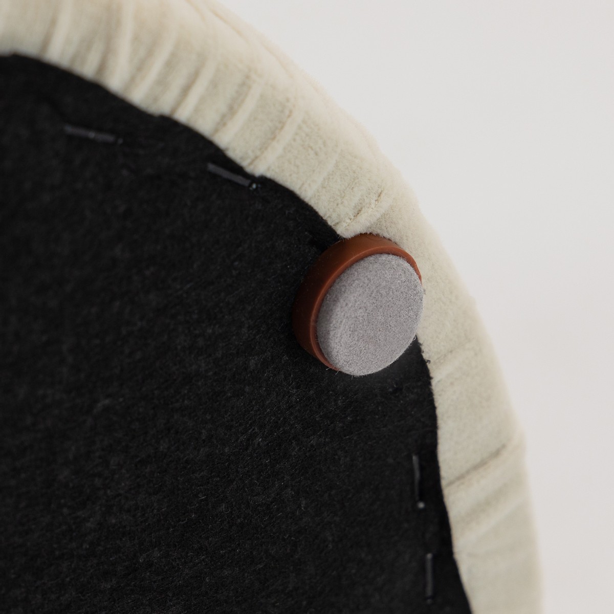 HOMCOM Σετ 2 Σκαμπό Αποθήκευσης με Καπάκι, Στρογγυλό Υποπόδιο με Όψη Βελούδου 36 x 36 x 41,5 cm Κρεμ Λευκό