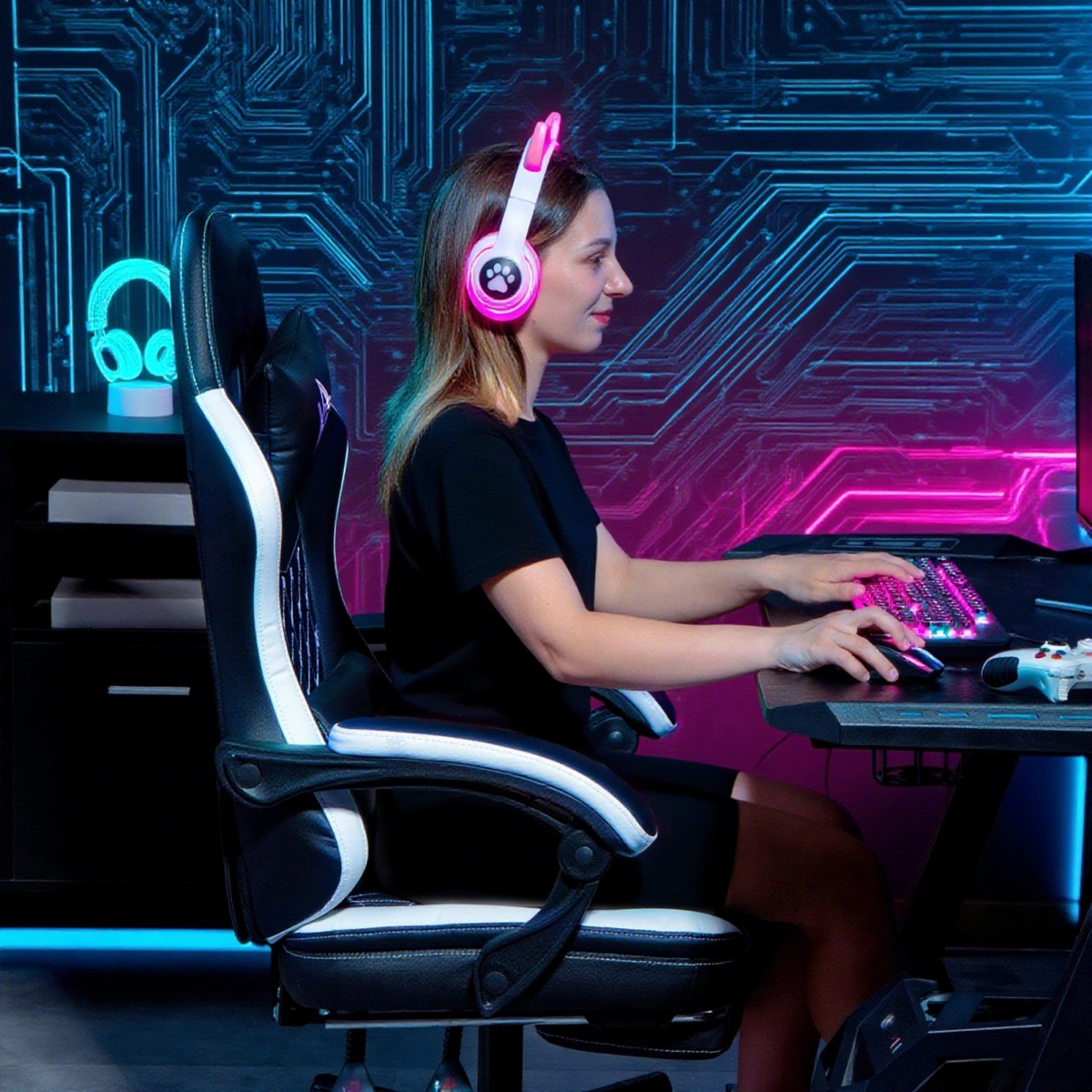 Καρέκλα gaming με υποπόδιο, καρέκλα υπολογιστή με προσκέφαλο & μαξιλάρι, κάλυμμα από συνθετικό δέρμα, περιστρεφόμενο, ρυθμιζόμενο ύψος, μέταλλο, πλαστικό, μαύρο+λευκό