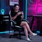 Καρέκλα gaming με υποπόδιο, καρέκλα υπολογιστή με προσκέφαλο & μαξιλάρι, κάλυμμα από συνθετικό δέρμα, περιστρεφόμενο, ρυθμιζόμενο ύψος, μέταλλο, πλαστικό, μαύρο+λευκό