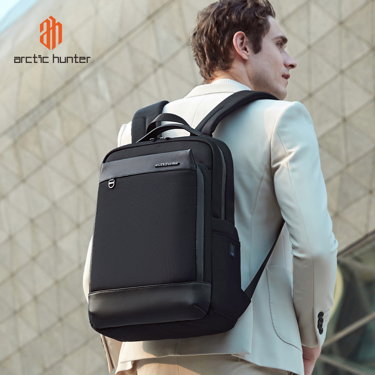 ARCTIC HUNTER τσάντα πλάτης B00672 με θήκη laptop 15.6", 15L, μαύρη