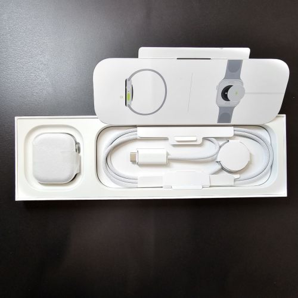 [Outlet Grade C] Apple Watch Series 10 Θήκη GPS 42mm Ασημένια Alu, Denim Sport Band S/M EU MWWA3