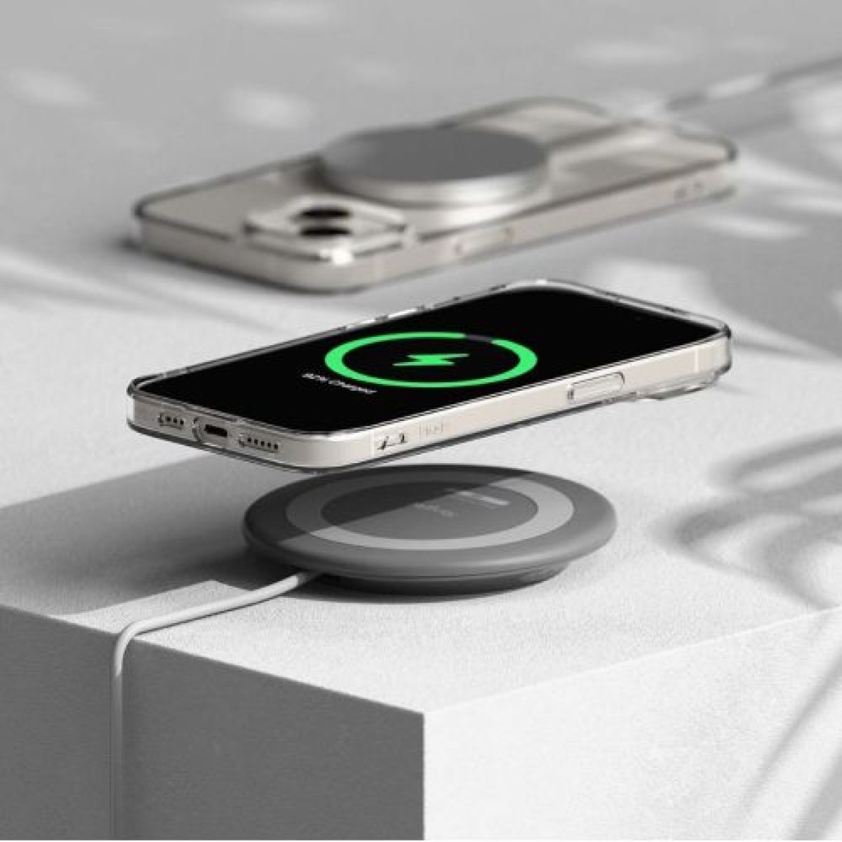 Ringke iPhone 15 Case Slim Clear