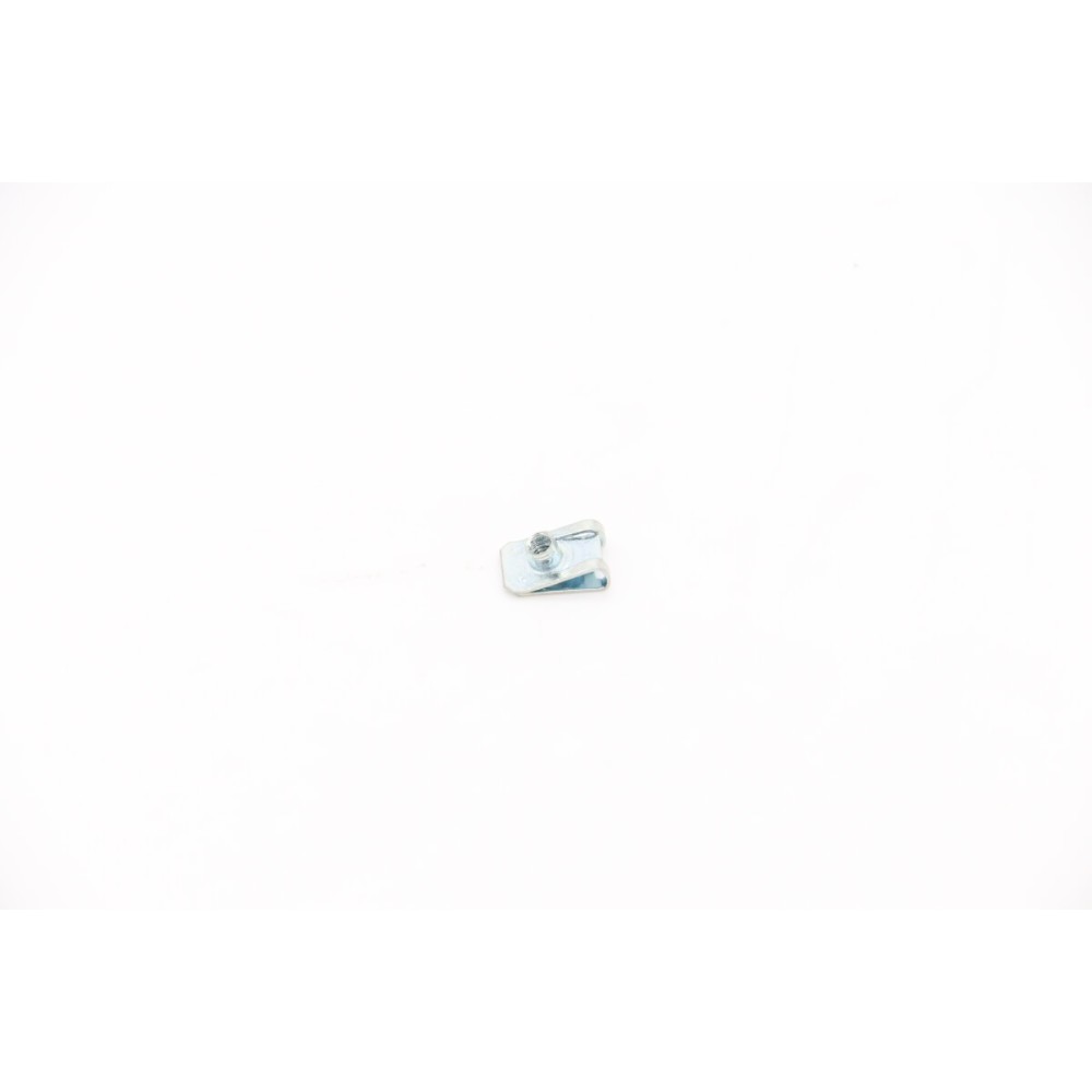 VNG350/VN500 - Nut/Clip 4Mm