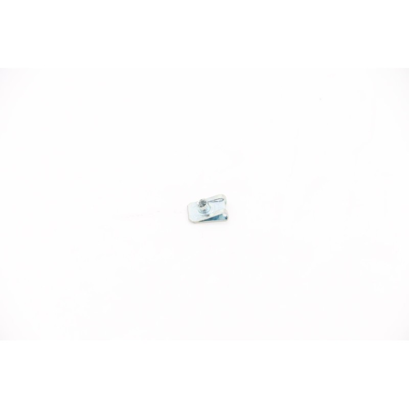 VNG350/VN500 - Nut/Clip 4Mm