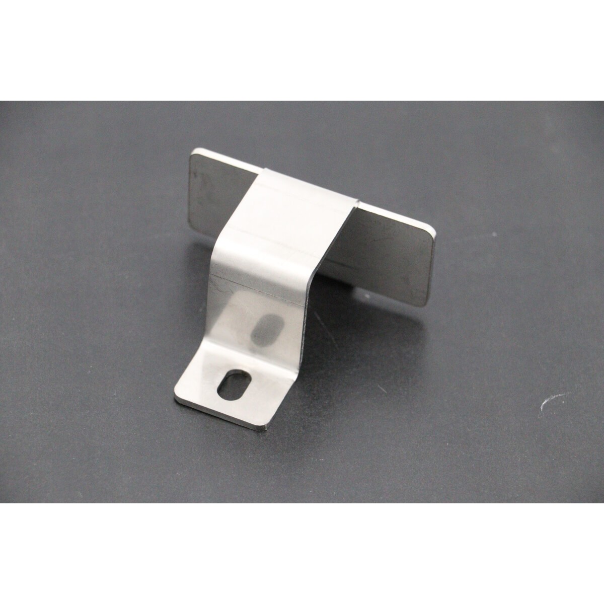 ID2000 - Vent Valve Bracket