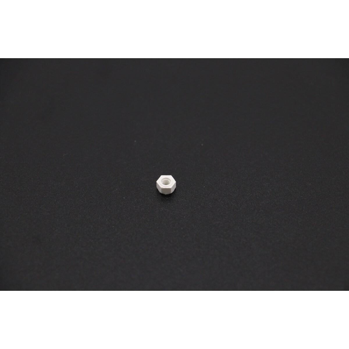 DW - Plastic Nut M3 White