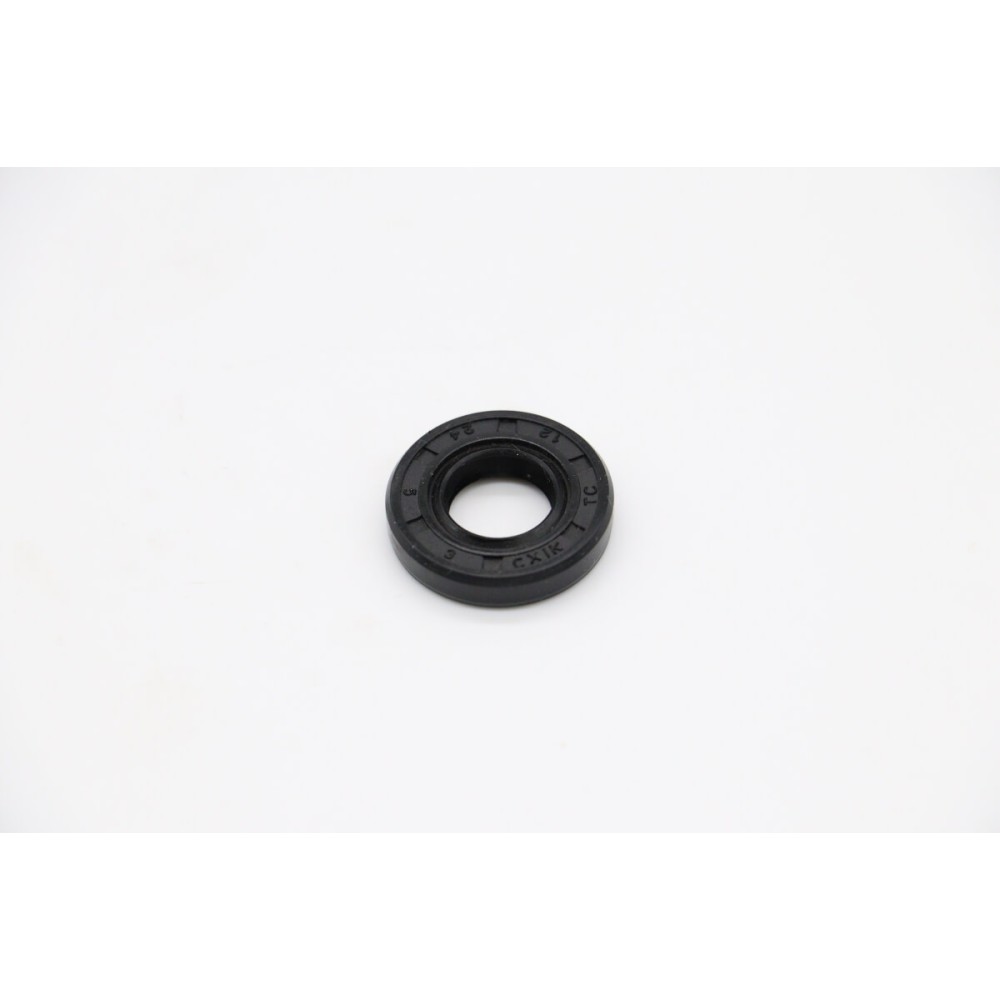 MPM7 - Oil Seal 24X12x5 #27 (Om)