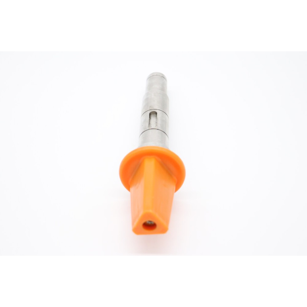 MAJ26X - Triangular Long Axle (Om)