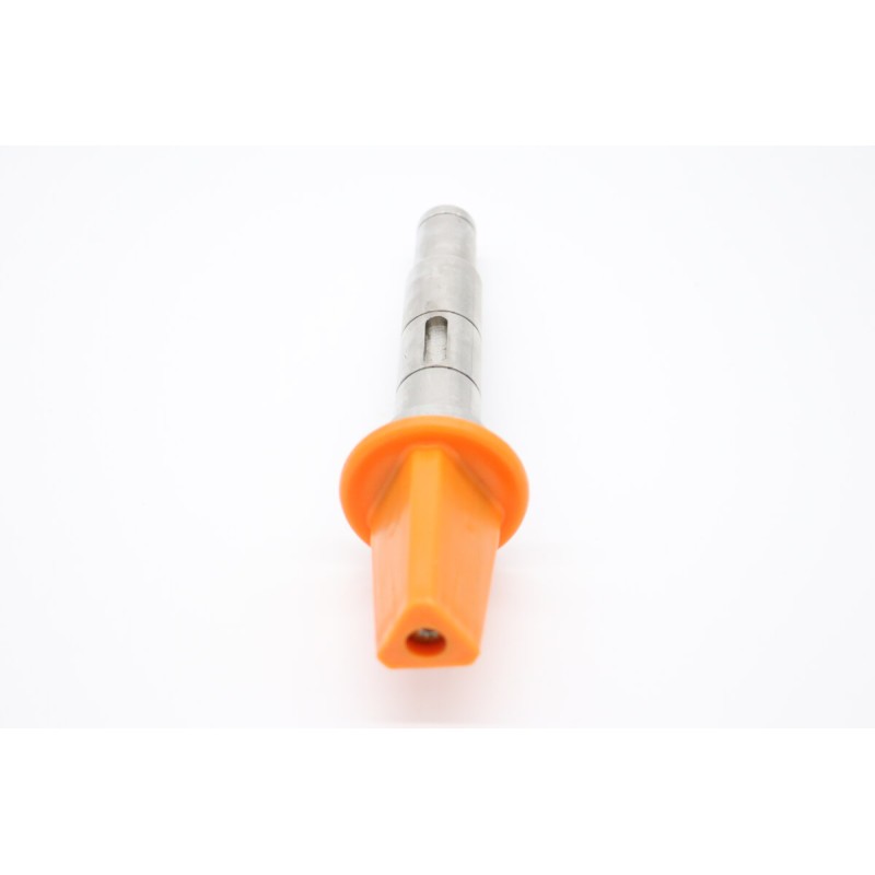 MAJ26X - Triangular Long Axle (Om)