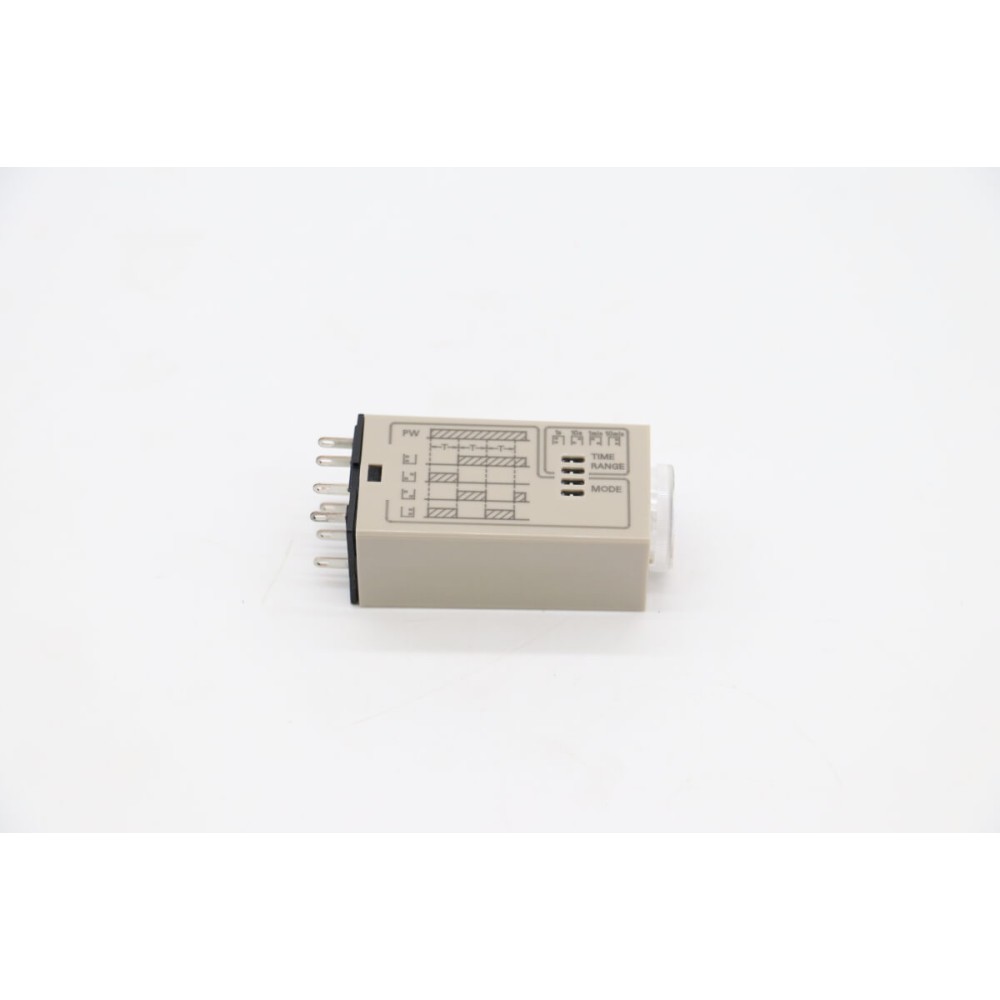 RELAIS - Time Relais 200/230V (Omron / H3yn8000r)