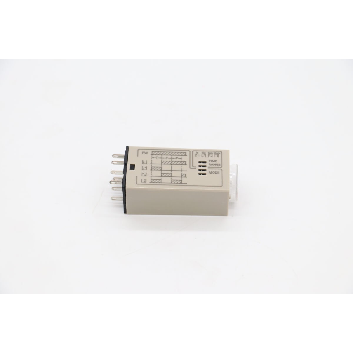 RELAIS - Time Relais 200/230V (Omron / H3yn8000r)