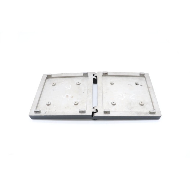 STICK 13 - Hot Plates (Set Of 2)