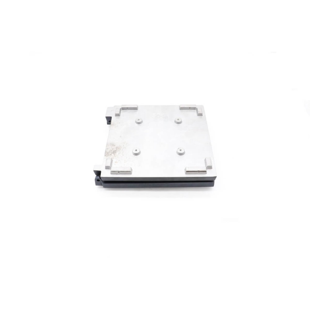BELGIAN CIRCLE 4 - Hot Plates (Set Of 2)