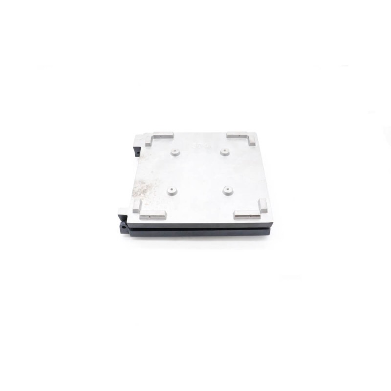 BELGIAN CIRCLE 4 - Hot Plates (Set Of 2)