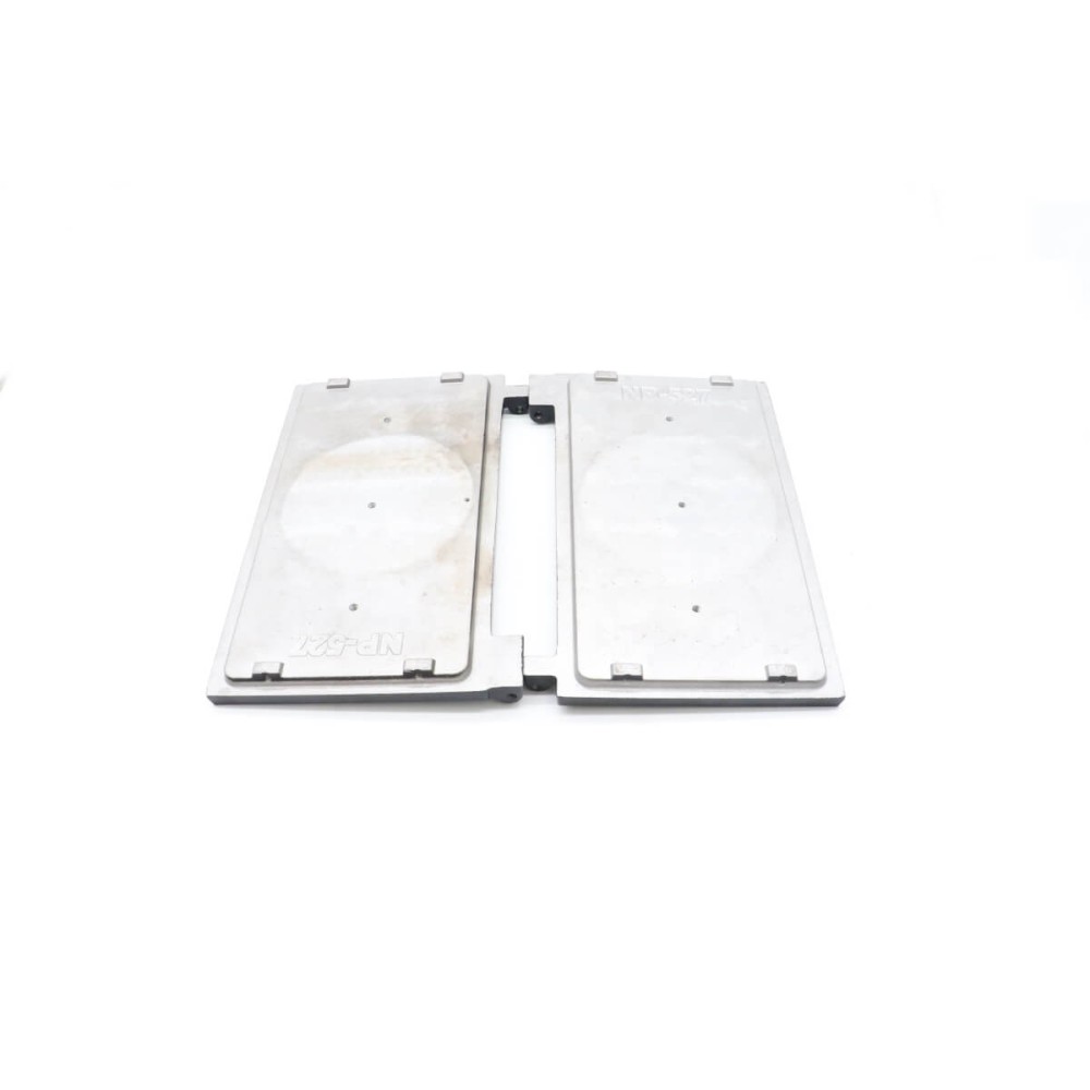 HOT DOG STRIPED - Hot Plates (Set Of 2)