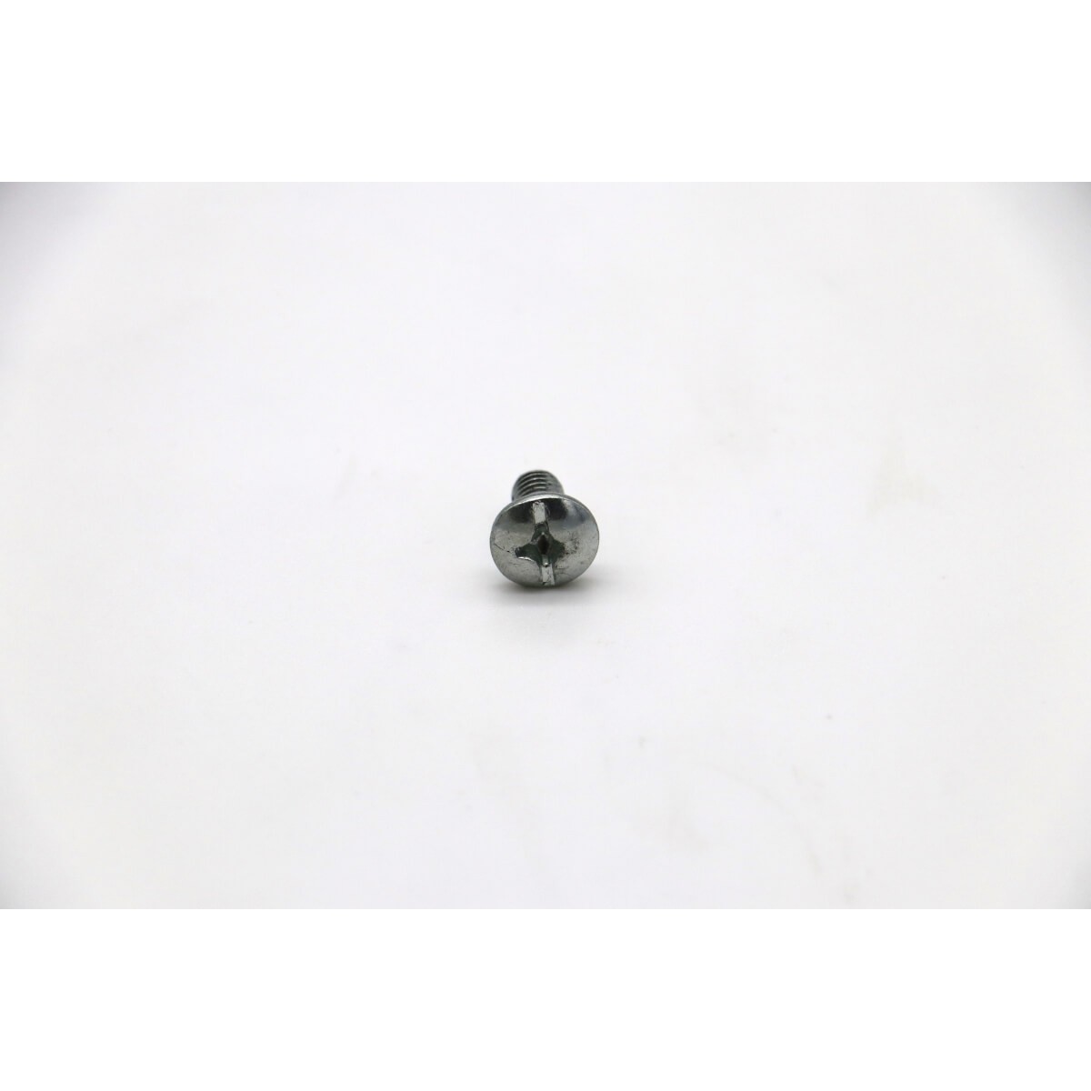 CAKE - Slide Fixing Screws #32