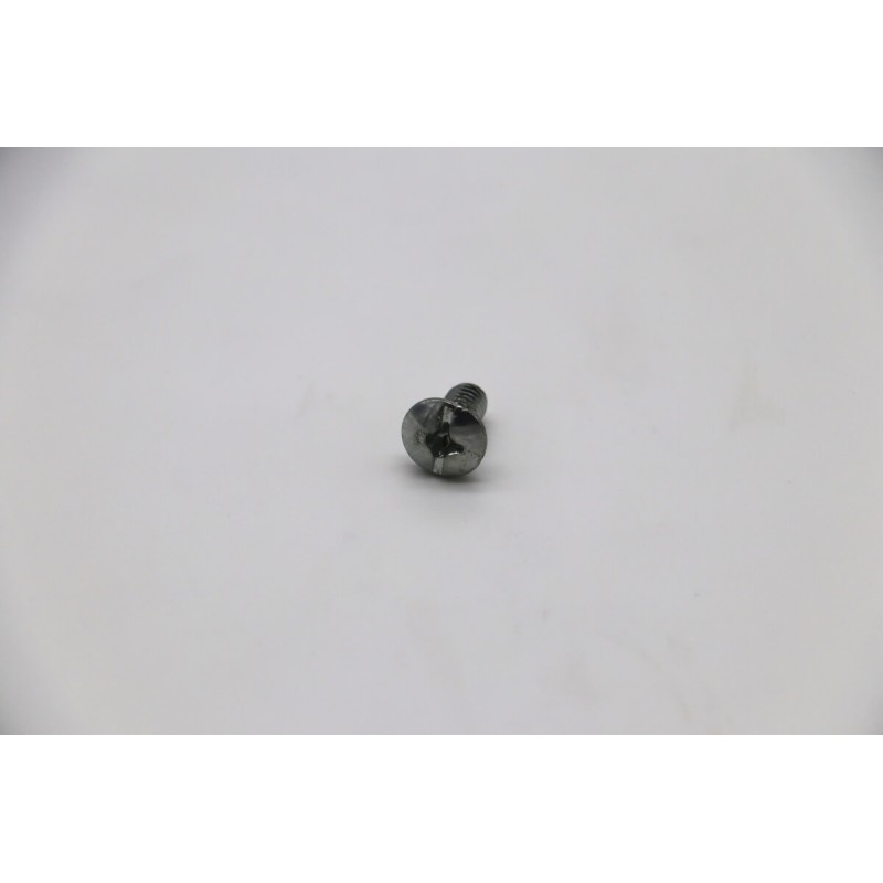 CAKE - Slide Fixing Screws #32