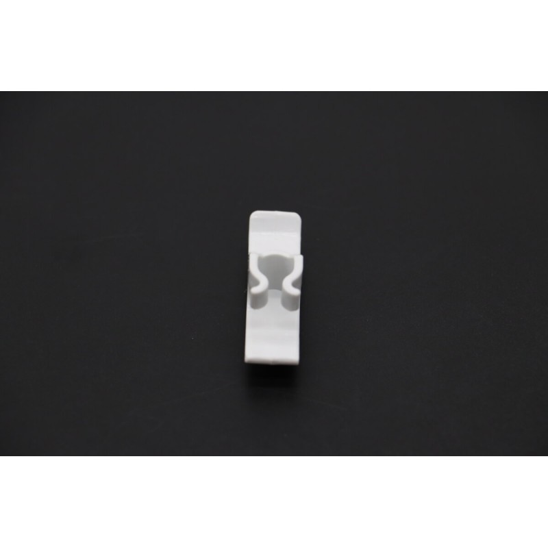 SC235 - Shelf Clip (White) (Nm)