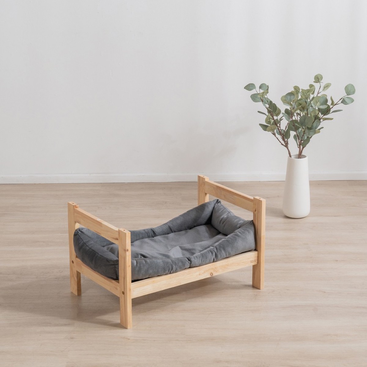 Κρεβάτι γάτας σκύλου Nextdeco Natural μασίφ ξύλο Υ35x60x40εκ.