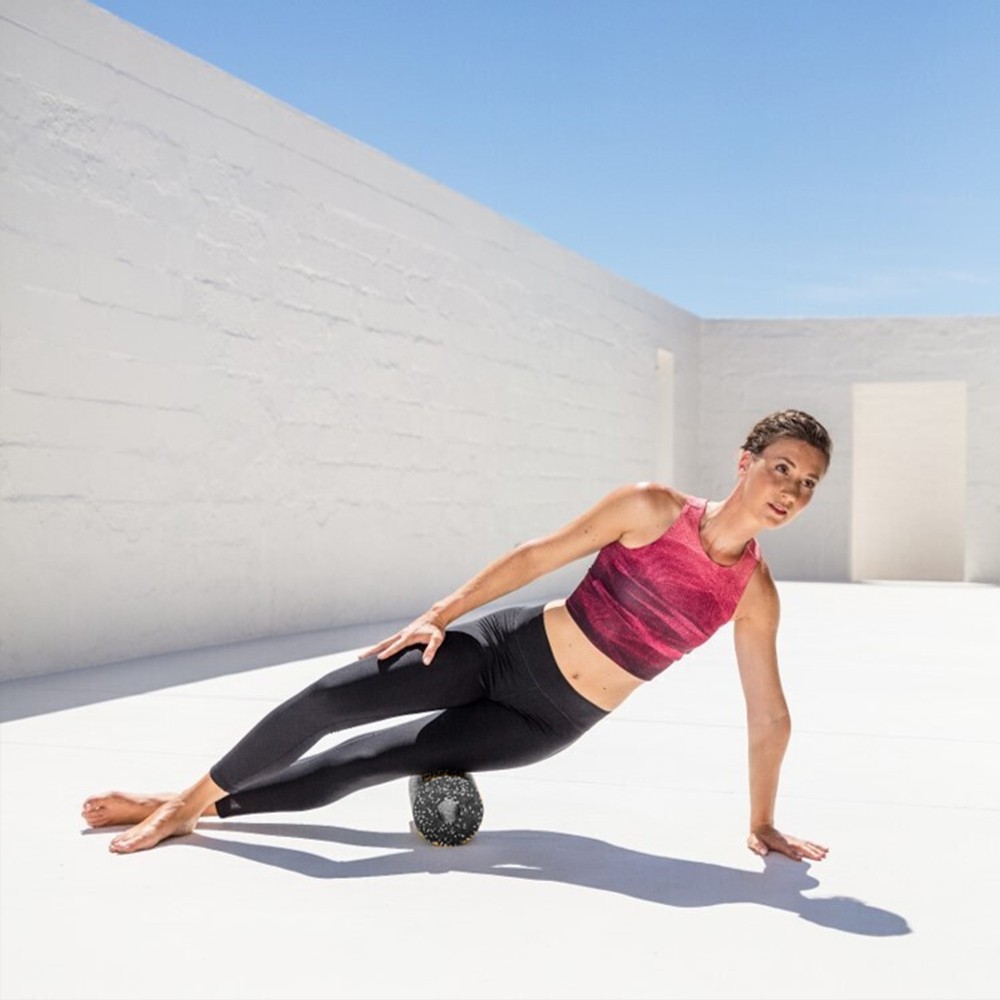 Foam roller γυμναστικής μαύρο λευκό Υ33xØ14εκ.