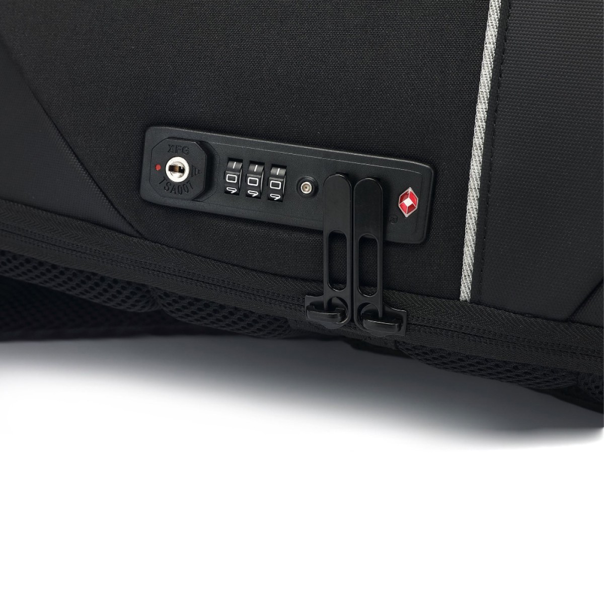 Τσάντα Αντικλεπτική Yenkee YBB 1501 15.6" 20L με TSA Κλείδωμα Ασφαλείας και Θύρα για Powerbank (43x32x16 cm) Μαύρη