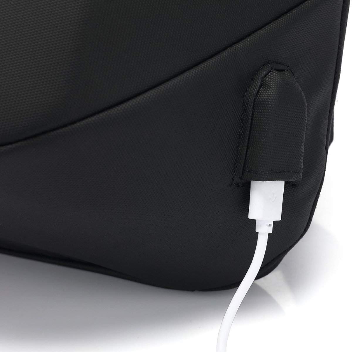 Τσάντα Αντικλεπτική Yenkee YBB 1501 15.6" 20L με TSA Κλείδωμα Ασφαλείας και Θύρα για Powerbank (43x32x16 cm) Μαύρη