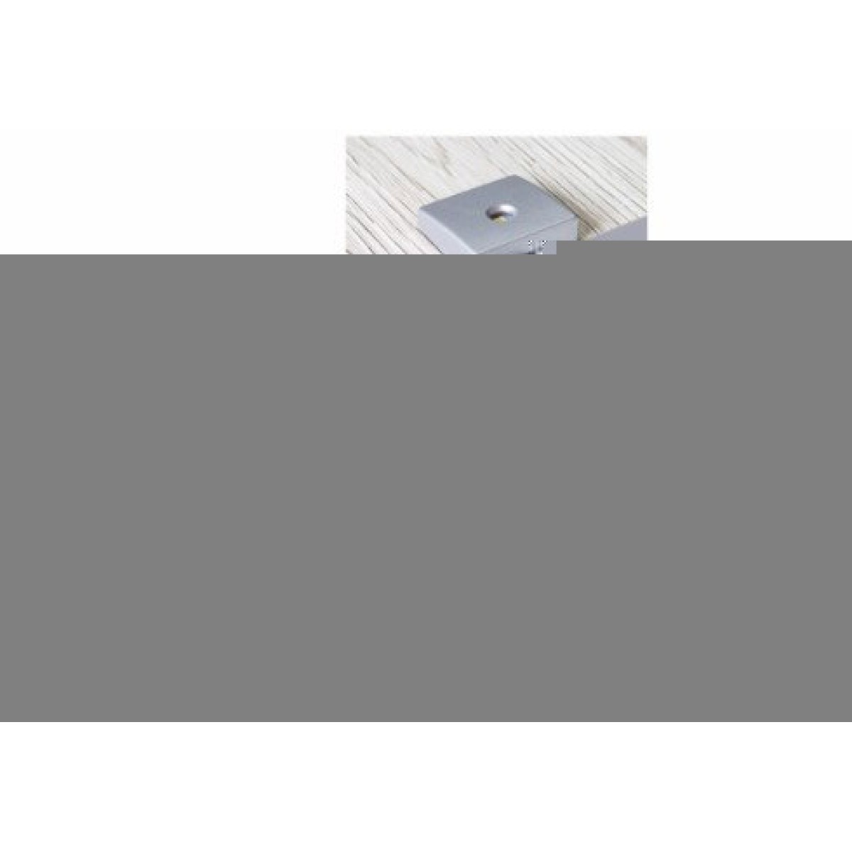 Φωτισμός LED για βιτρίνα με ξύλινο ράφι