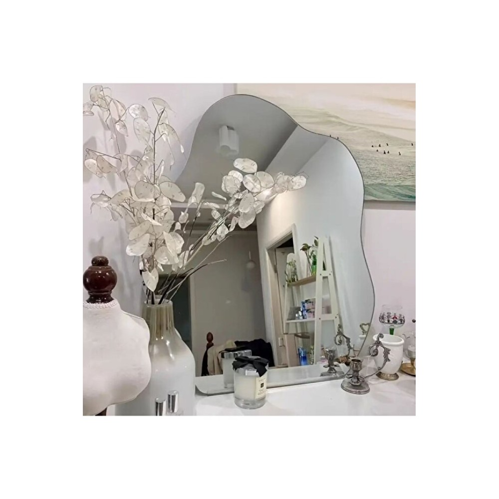 Ασύμμετρος Γυάλινος Καθρέφτης Τοίχου σε Λευκό Χρώμα 50x70 cm