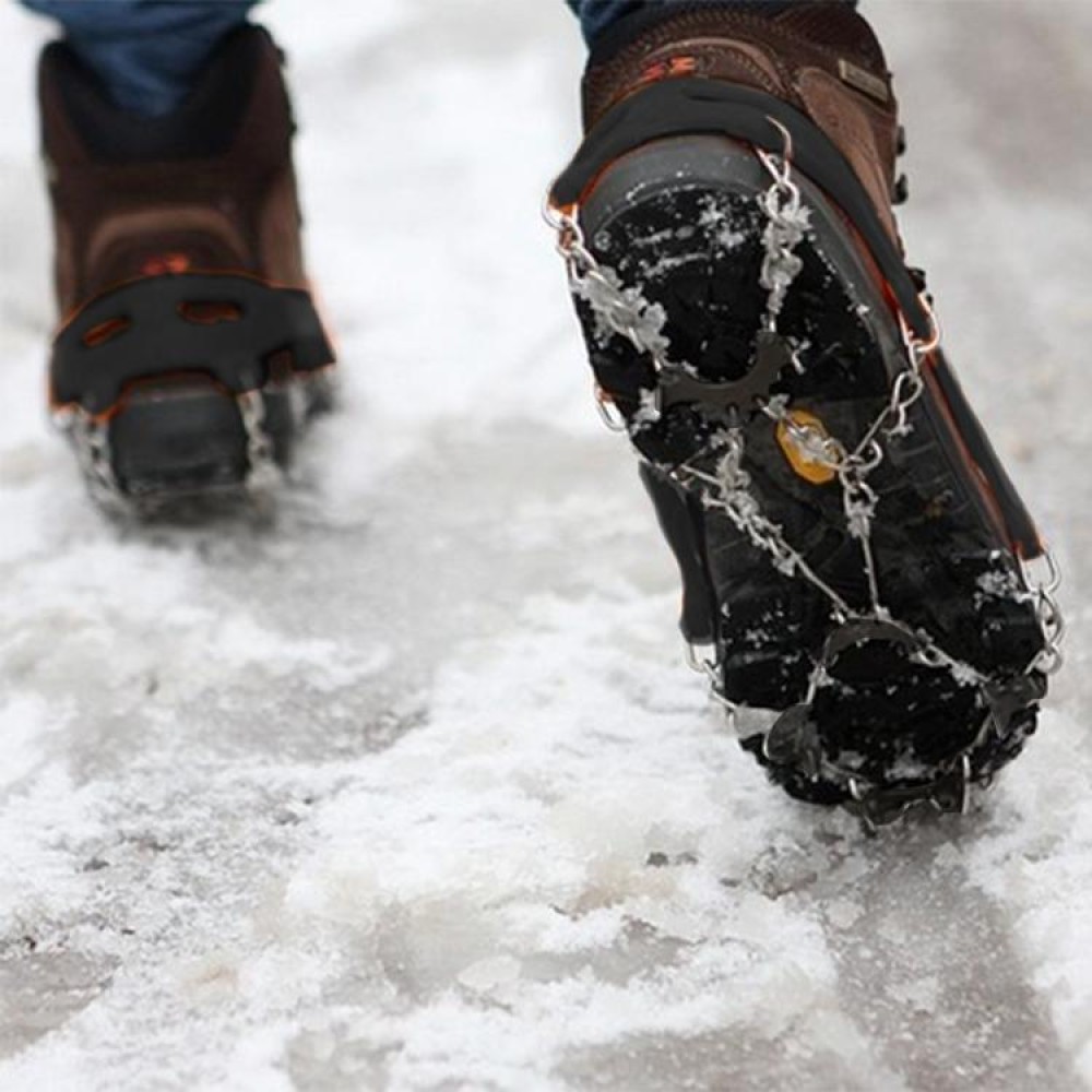 One Pair 8 Teeth Anti-Slip Ice Gripper Hiking Climbing Chain Shoes Covers(Black)