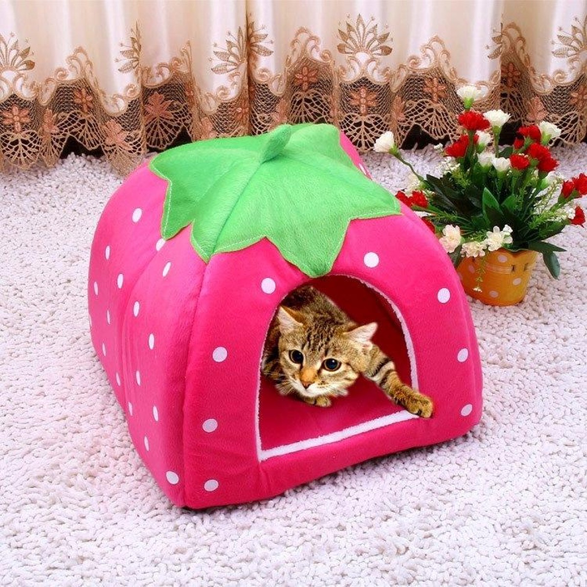 Strawberry Shaped Foldable Short Plush Pet House Nest, Size: M(Purple)