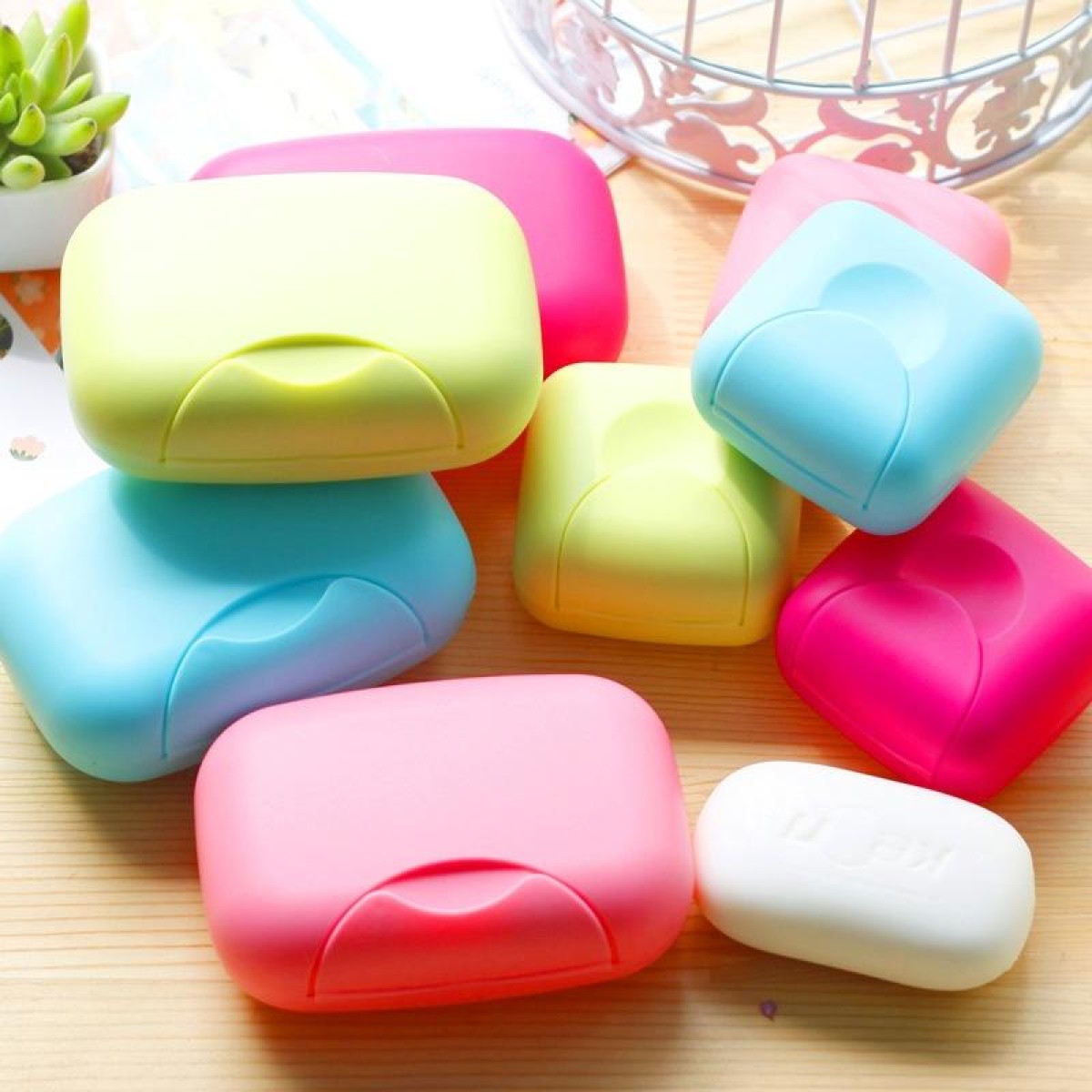 Home Travel Soap Box Lock Sealed Waterproof Leakproof Soap Holder Case with Cover Soap Dishes Container,Random Color Delivery,Large,Size:12x8x4cm