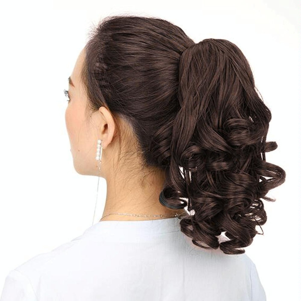Natural Short Curly Hair Clip-on Pear Blossom Roll Horsetail Wig (Marron)