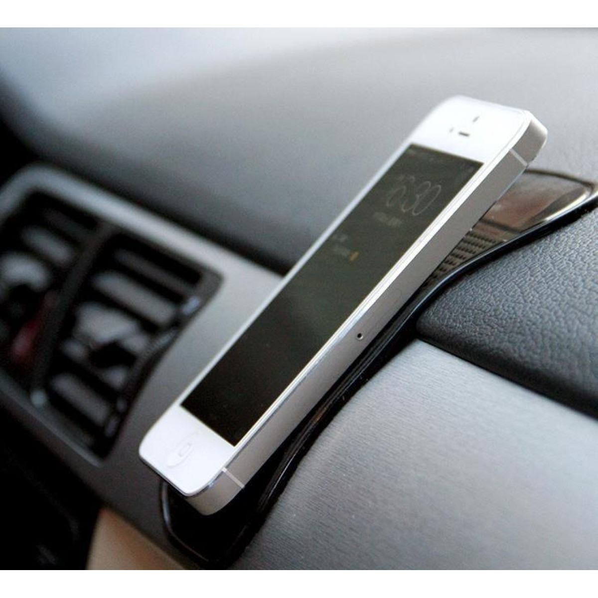 Car Anti-Slip Sticky Mat for Mobile Phone / MP3 / MP4, Size: 18.2x12x0.2cm(Transparent)