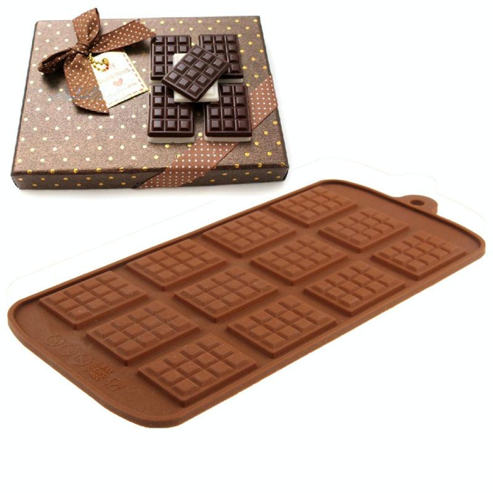 High Quality 12pcs Silicone Material Chocolate Mold