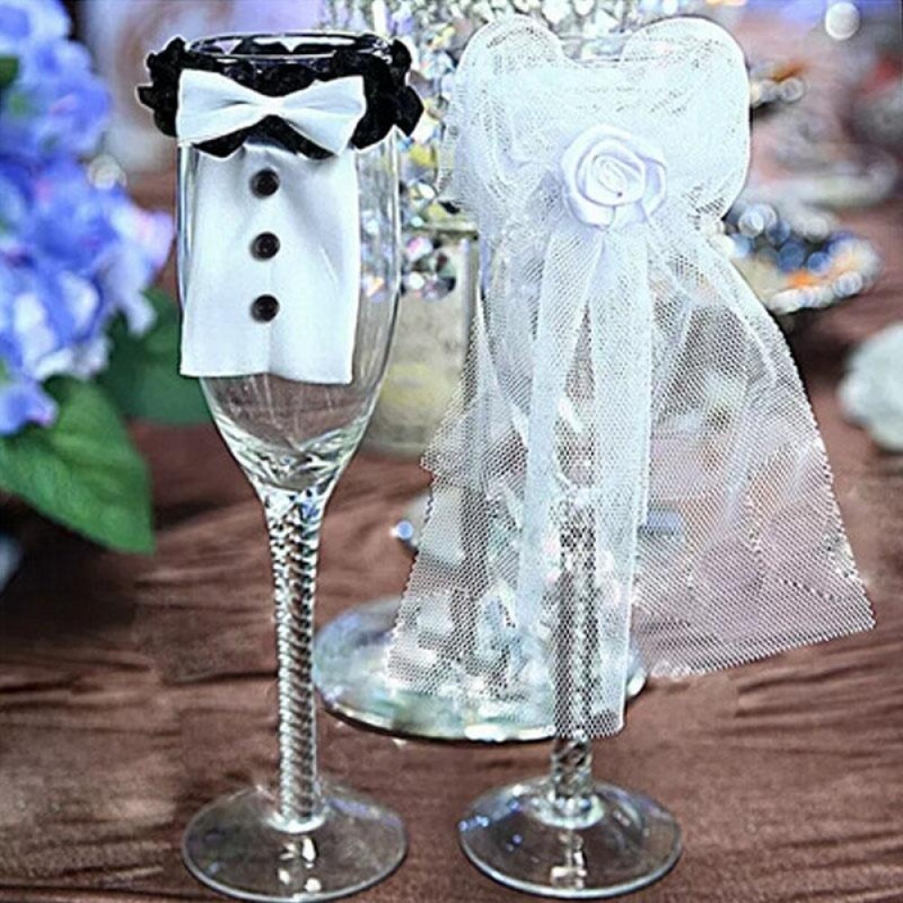 A Pair of Bride and Groom Dress Cups Decoration Wedding Supplies