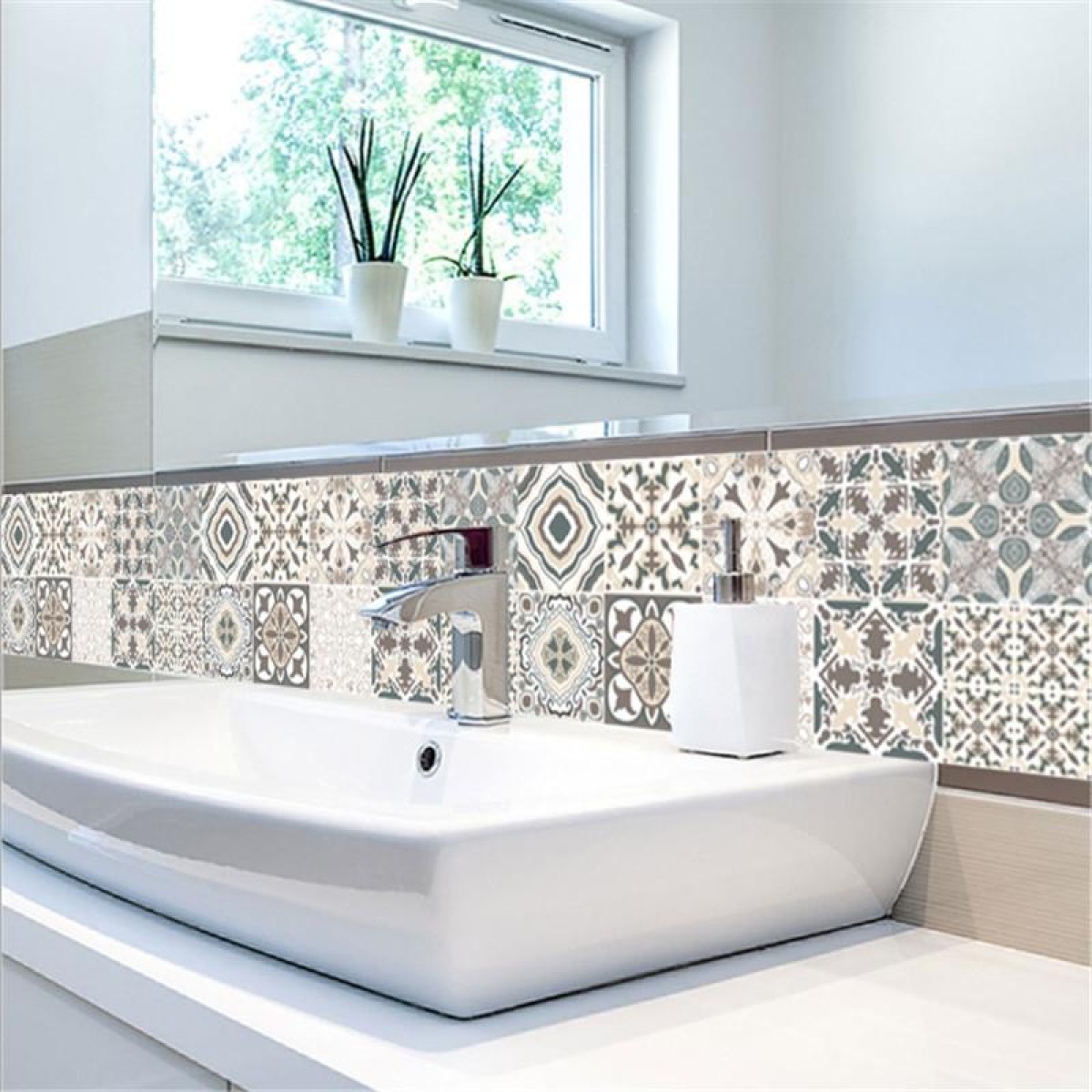 2 PCS Retro Tile Stickers Kitchen Bathroom PVC Self Adhesive Wall Stickers Living Room DIY Decor Wallpaper Waterproof Decoration, Style: Laminating(MZ039 D)