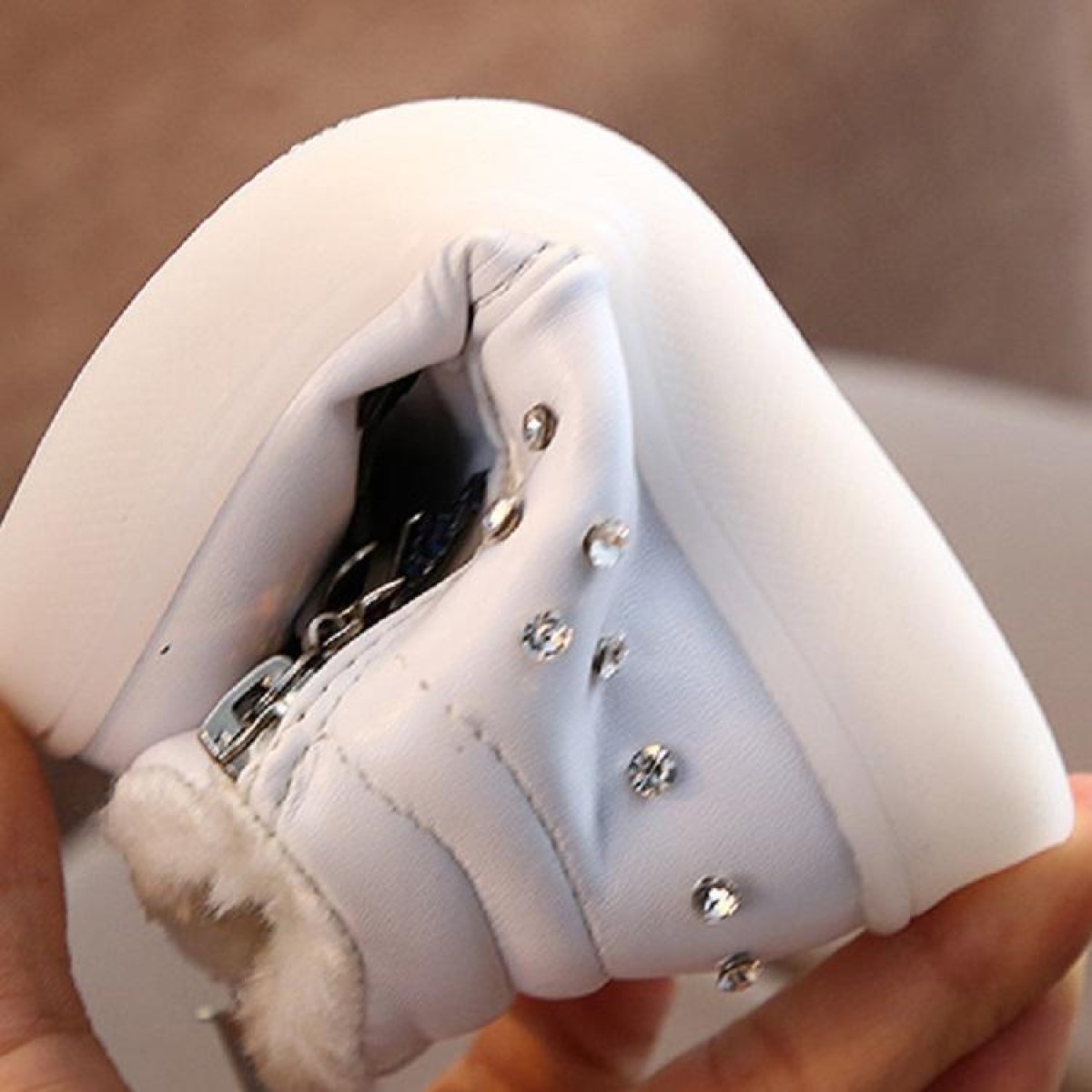 Kids Shoes Baby Infant Girls Eyelash Crystal Bowknot LED Luminous Boots Shoes Sneakers, Size:23(Black)