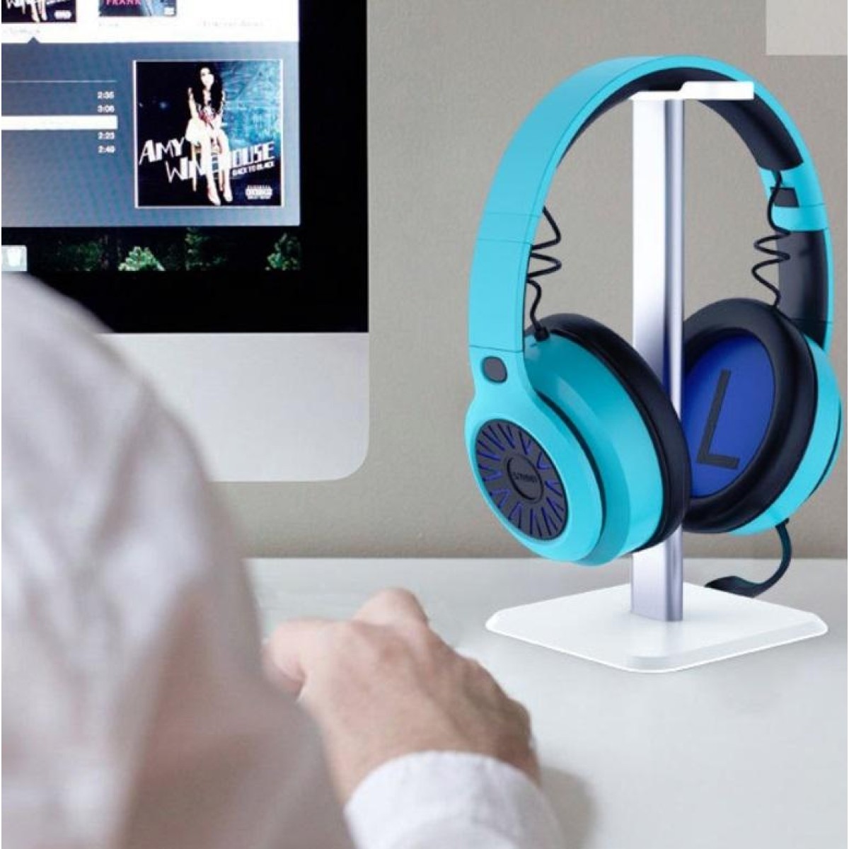 Headphone Holder Internet Cafe Headset Display Stand( White)