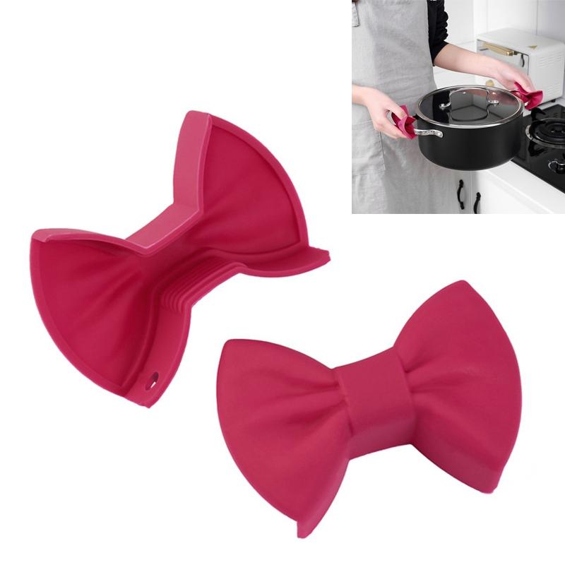 1 Pair Bowknot Silicone Insulation Clip Creative Kitchen Practical Gadgets(Dark red)