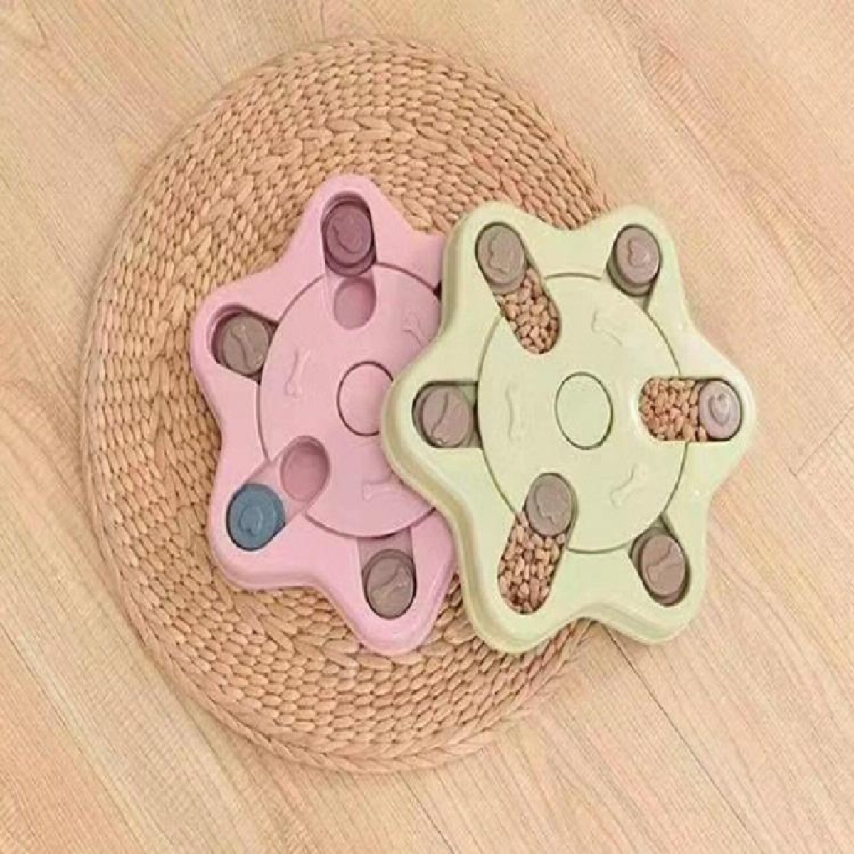 Pet Toy Dog Food Turntable Eating Puzzle Anti-Smashing Dog Bowl Supplies, Style:Hexagon Style(Green)