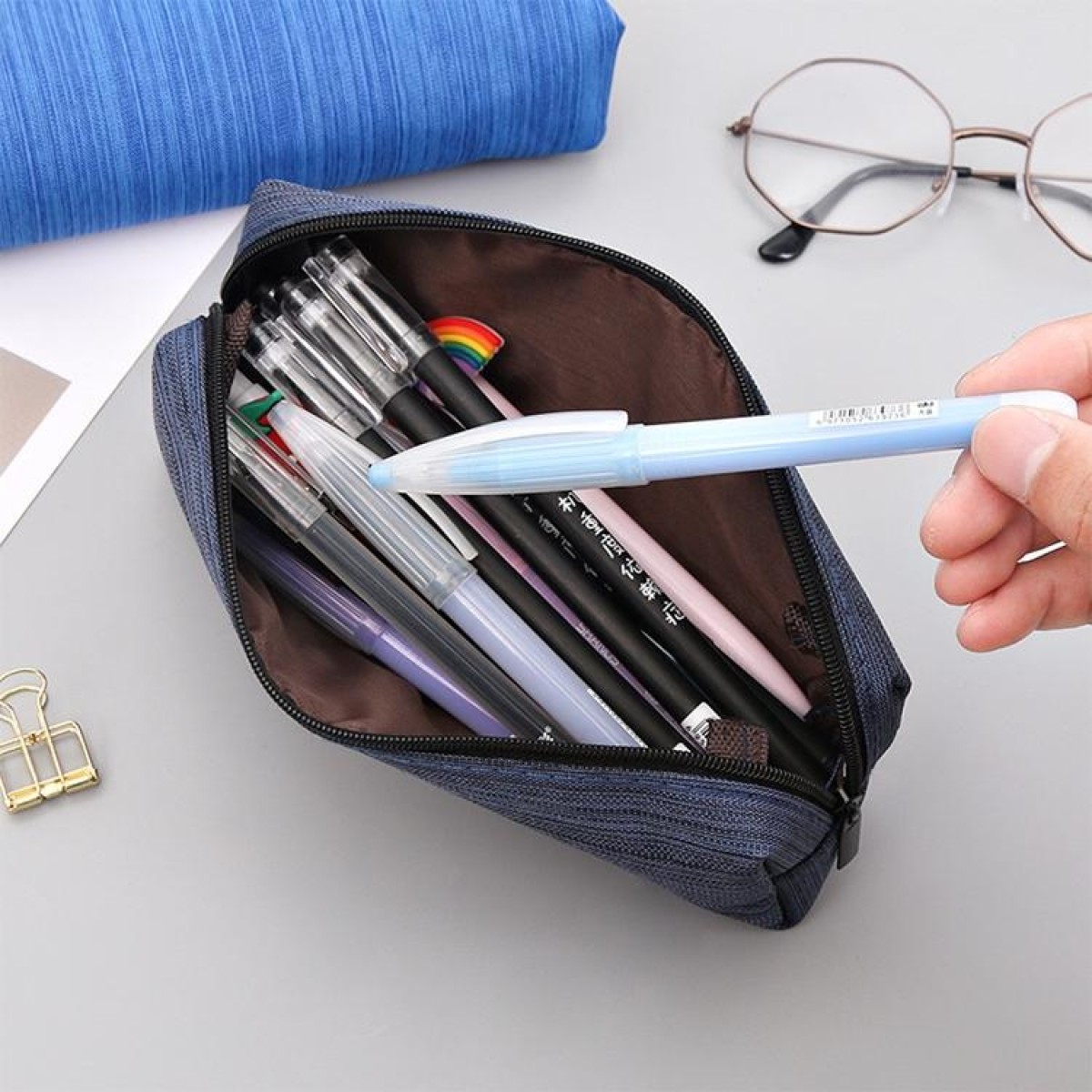 6 PCS Oxford Cloth Pencil Case Student Portable Horizontal Pattern Pencil Bag(Blue)