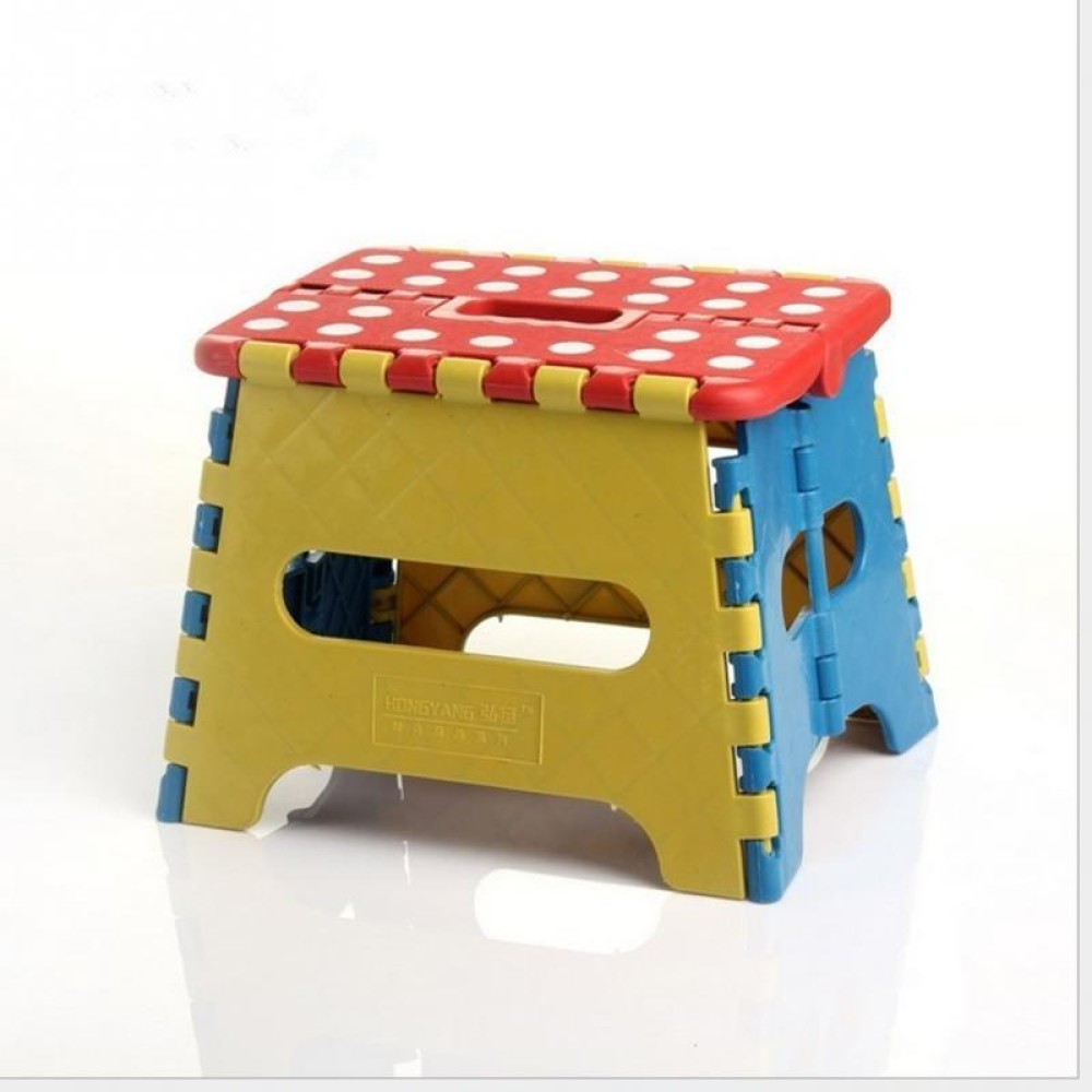 Portable Thick Plastic Kids folding Stool Outdoor Activity Tool Home Traveling Necessity, Color Random Delivery