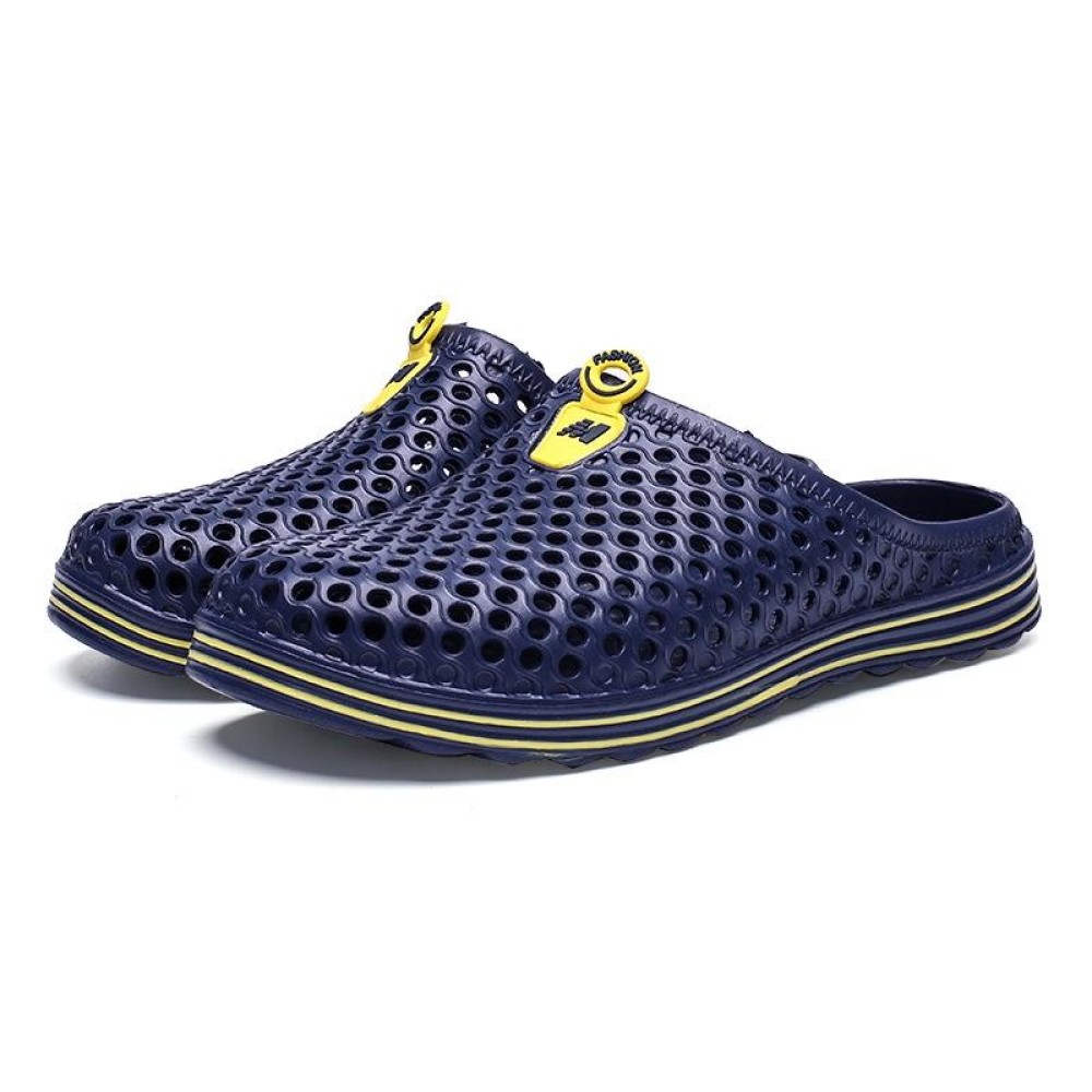 X902 Summer Beach Shoes Non-slip Flip Llops Couple Slippers Men Hole Shoes, Size: 41(Blue)