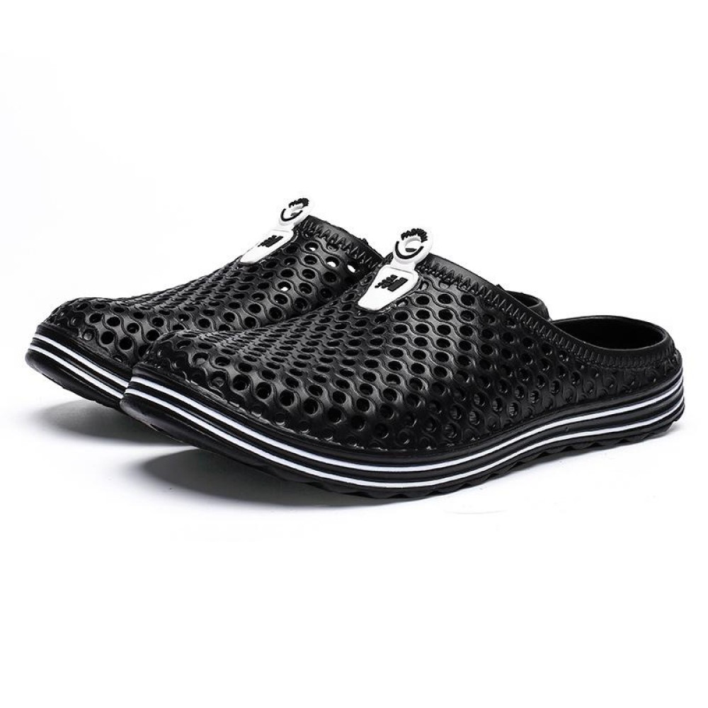 X902 Summer Beach Shoes Non-slip Flip Llops Couple Slippers Men Hole Shoes, Size: 42(Black)