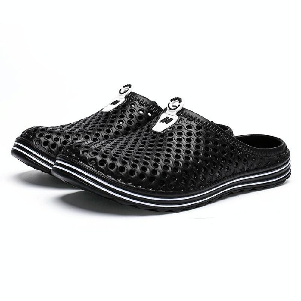 X902 Summer Beach Shoes Non-slip Flip Llops Couple Slippers Men Hole Shoes, Size: 43(Black)