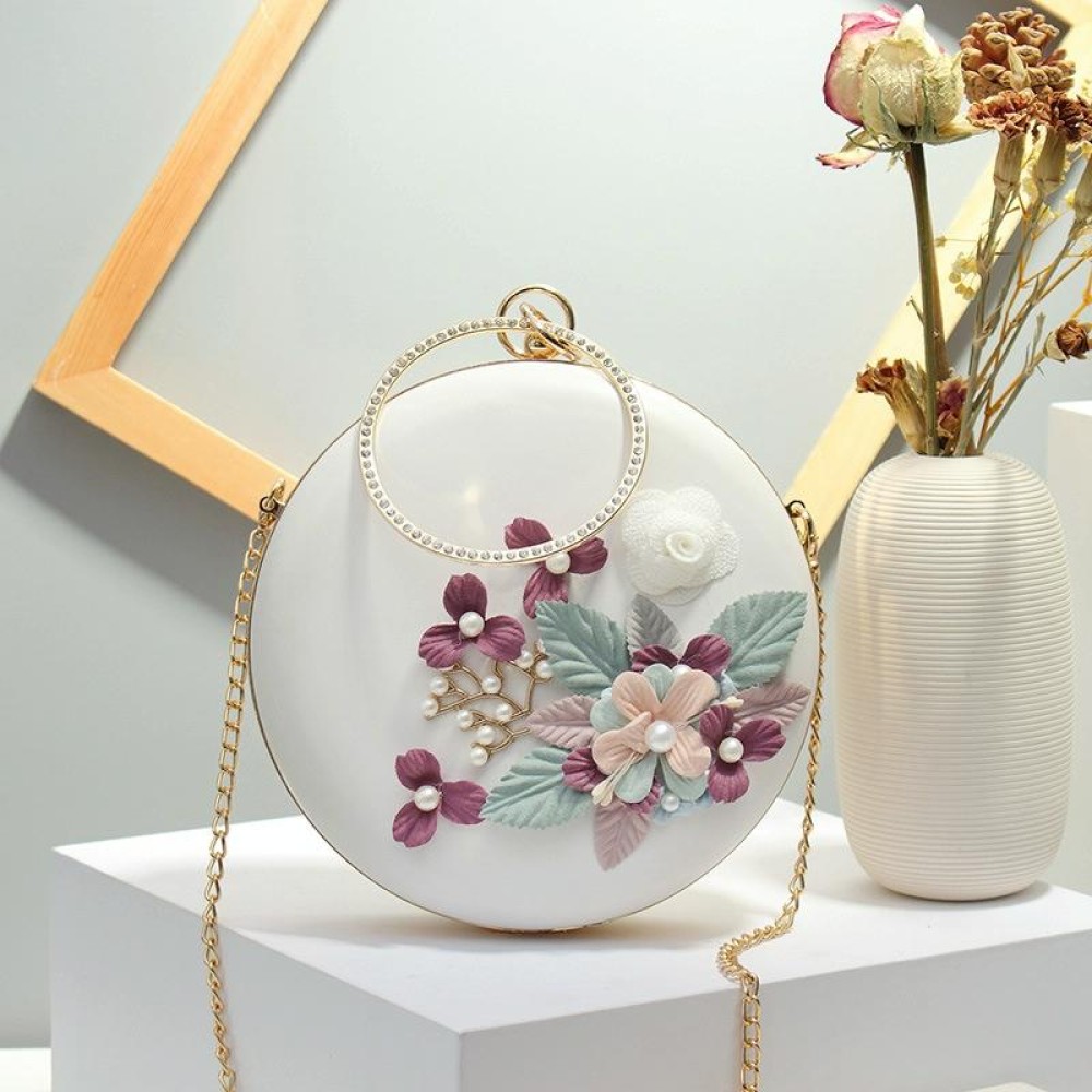Oms-107 Flower and Pearls Embellished Handbag Metal Buckle Chain Shoulder Bag(White)