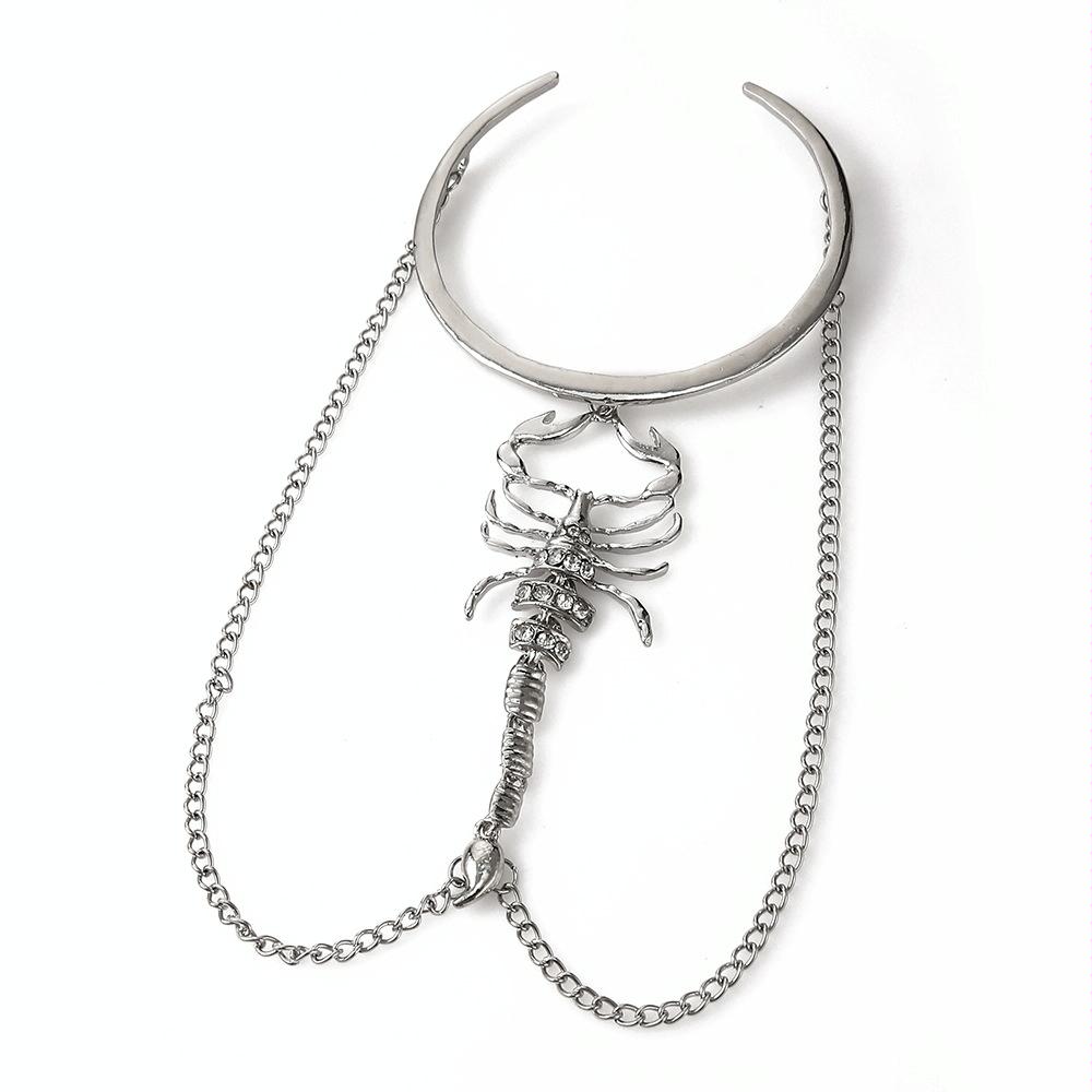 Gothic Diamond Scorpion Armband Retro Geometric Jewelry(Silver)