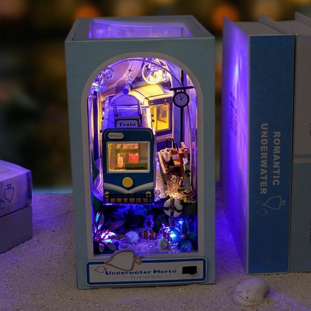 DIY Assembled LED 3D House Model Bookends Kid Toys Glowing Birthday Gift, Color: TC39 Underwater Guide